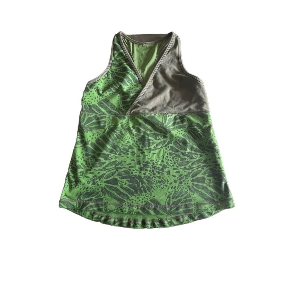 Lululemon Deep V Tank Top *Green Leaf* Size 12
